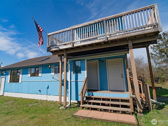 3rd image of 308 S Wynoochee Drive