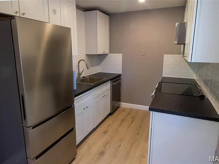 5349 Arsenal St #8 — Photo 2
