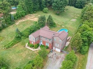 1380 Freeport Rd, Mars, PA 16046