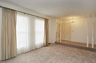4th image of 35 Thorncroft Ave