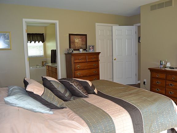 5th image of 2073 Ore Creek Ln