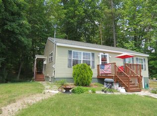 123 Route 27, Raymond, NH 03077