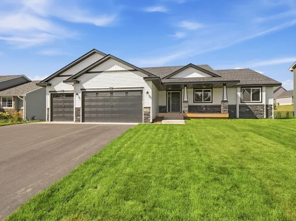 5869 Deer St, Monticello, MN 55362