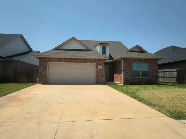 1208 La Vista Ln, Kingfisher, OK 73750