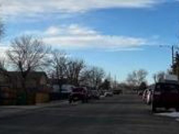 Exterior Neighborhood (street photo)