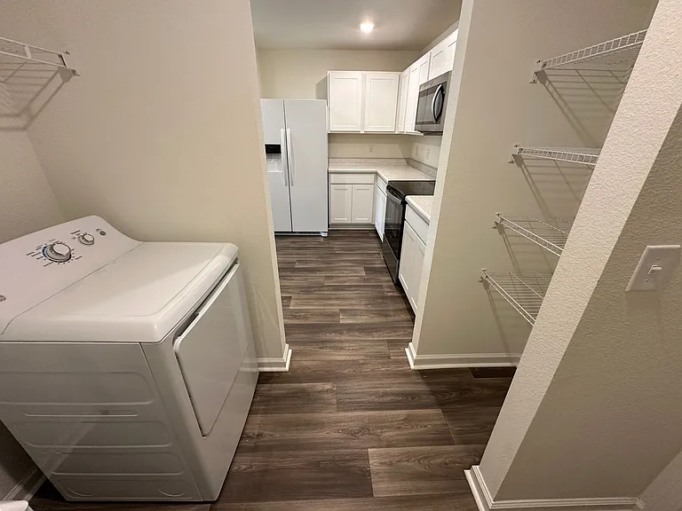 8727 Schooner Ln — Photo 8