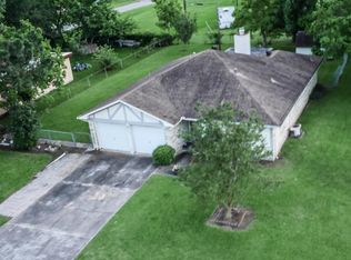 420 S Idaho St, La Porte, TX 77571