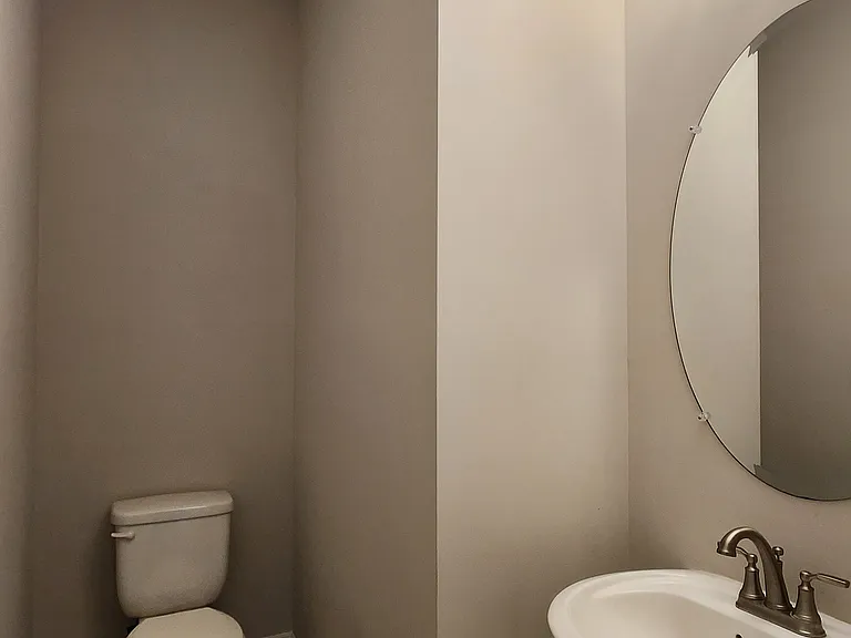 2682 Golf Mill Ct — Photo 12