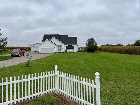26433 Kingston Pike, Circleville, OH 43113