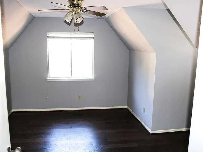 1126 Long Prairie Dr — Photo 5