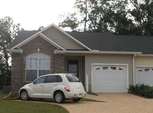 222 Huntington Pointe Dr, Thomasville, GA 31757