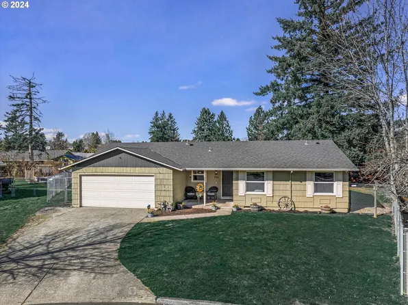 705 NE 18th Ct, Gresham, OR 97030