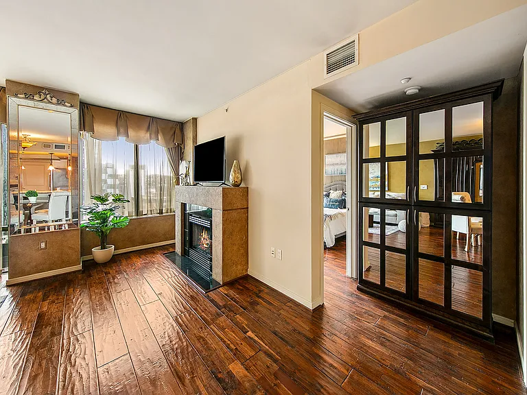 819 Virginia St #1901 — Photo 2