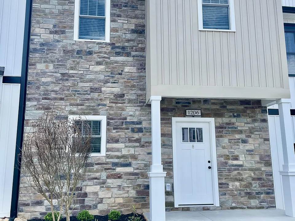 556 Leesville Rd #1206