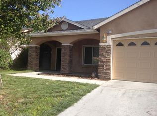 1013 Saunders Ave, Madera, CA 93637