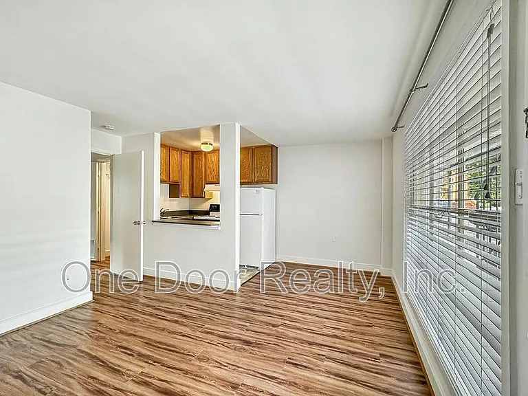 732 Scotland St #4 — Photo 3