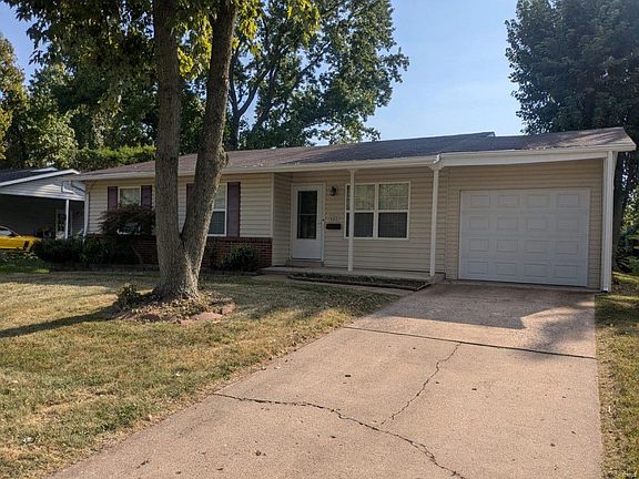 2nd image of 420 Lemondale Ln