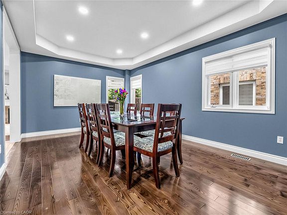 5th image of 491 Willmott Cres
