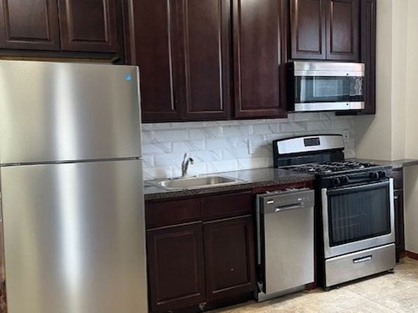 821 Maple St #4