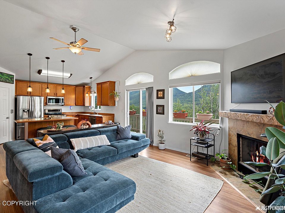 1st image of 9166 Eagle River Ln