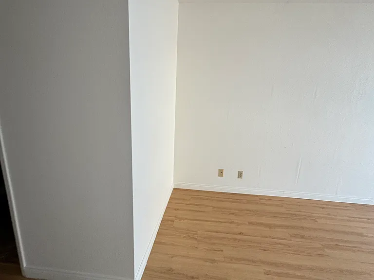 1810 Avenida Del Mundo #502 — Photo 12