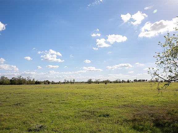 4th image of Trenckmann Rd