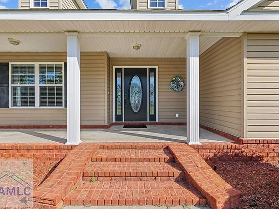 3rd image of 143 Caleb Cir