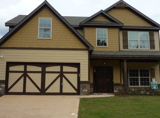 1720 Creekstone Dr, Opelika, AL 36804