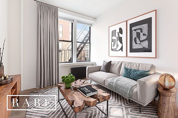 1st image of 326 Bedford Ave #C4w