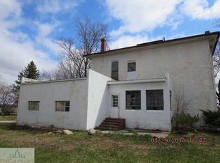 2494 S Dewitt Rd, Saint Johns, MI 48879