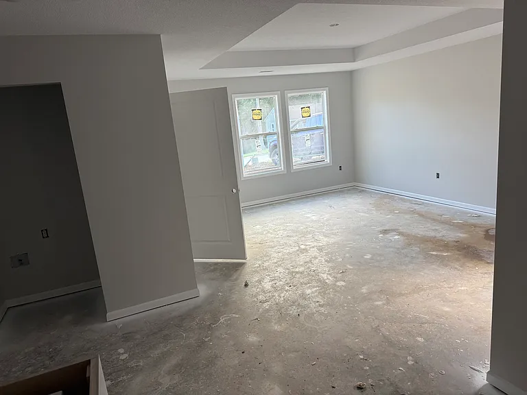 410 Anderson St — Photo 5
