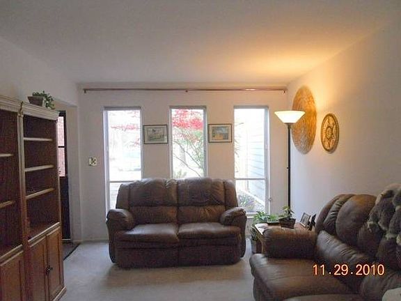 2nd image of 350 Keane Ln