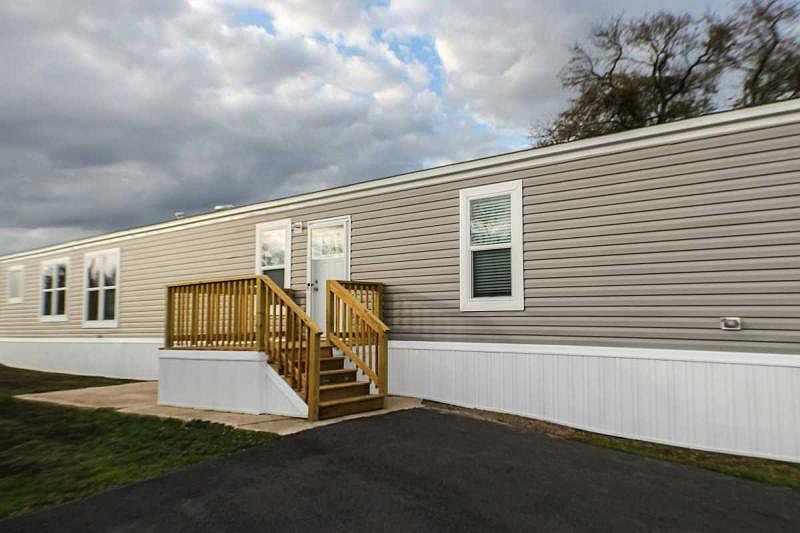 1st image of 3906 Camelia Ln #114