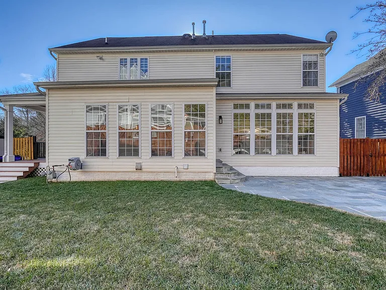 5811 Johnson Ave — Photo 37