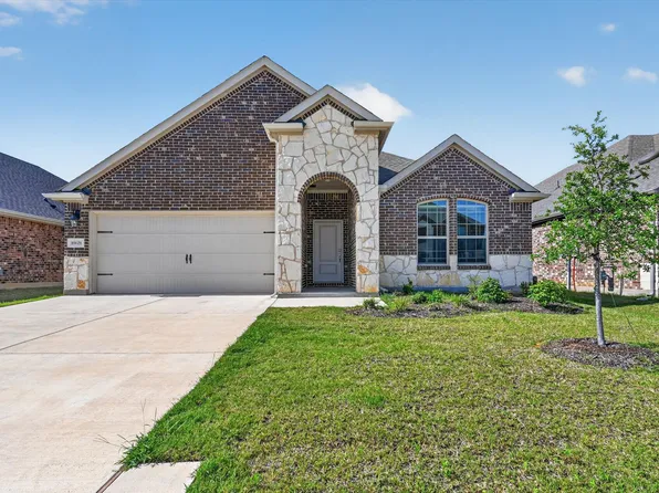 10121 High Grade Dr, Aubrey, TX 76227