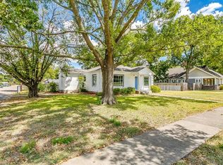 403 S Walnut St, Cleburne, TX 76033