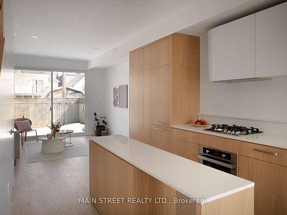 5th image of 523 Craven Rd