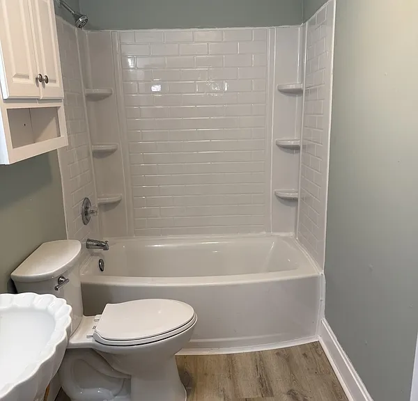 702 W Columbia St #2 — Photo 8