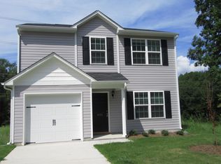 4604 Queen Pierrette St, Raleigh, NC 27610