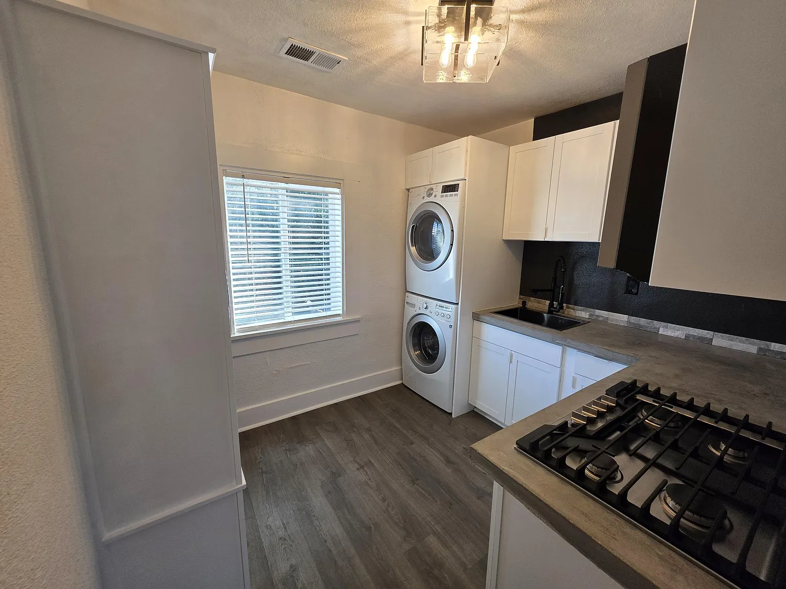 2 bed, 665 sqft, $1,500 — Photo 4