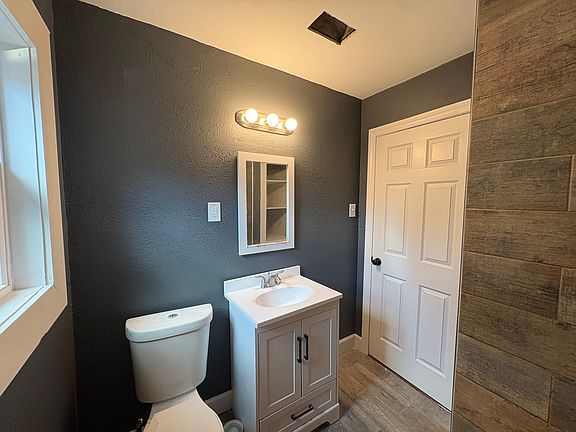 5th image of 2434 Larose Ave #1
