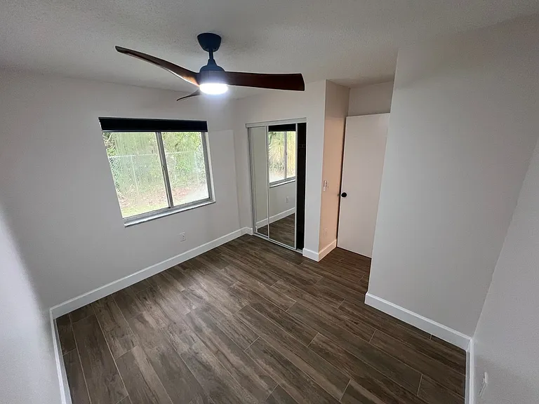 5214 Stacy St — Photo 11