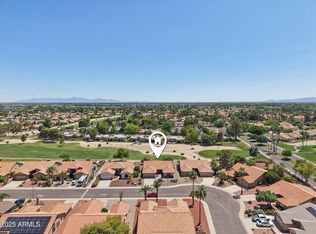 9263 W Oraibi Dr, Peoria, AZ 85382