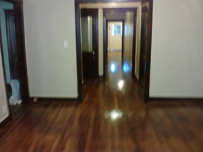 1st image of 1421 E 72nd Pl