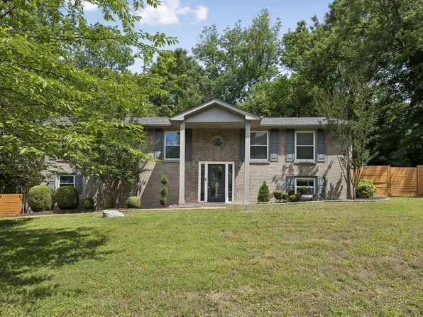 590 Weeping Elm Rd, Mount Juliet, TN 37122