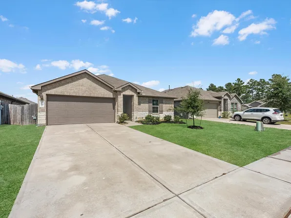 21151 Waze Lewis Dr, New Caney, TX 77357