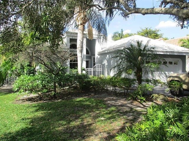 6843 Front Briarlake