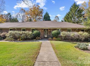 730 Woodland Rdg, Asheville, NC 28804