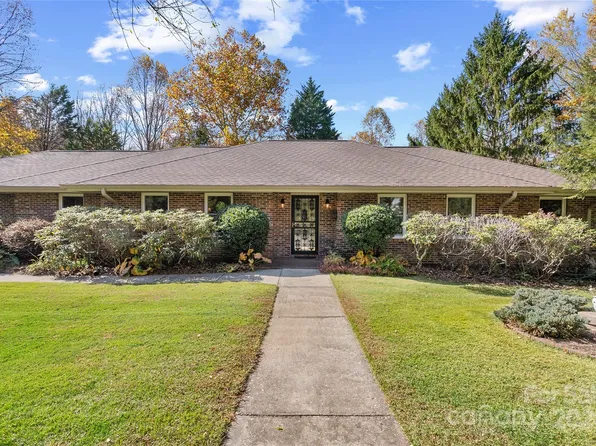 730 Woodland Rdg, Asheville, NC 28804