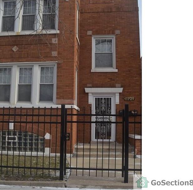1st image of 6721 S Maplewood Ave #1